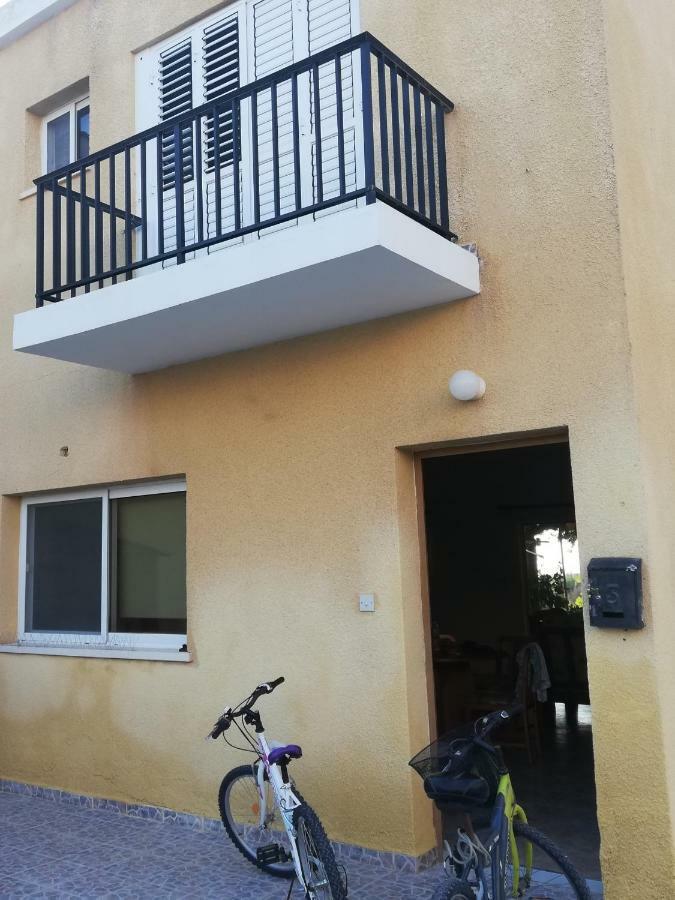 Chriselina Gottage Apartamento Pafos Exterior foto