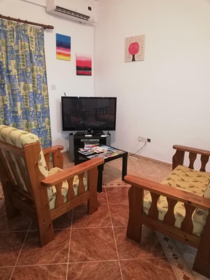 Chriselina Gottage Apartamento Pafos Exterior foto